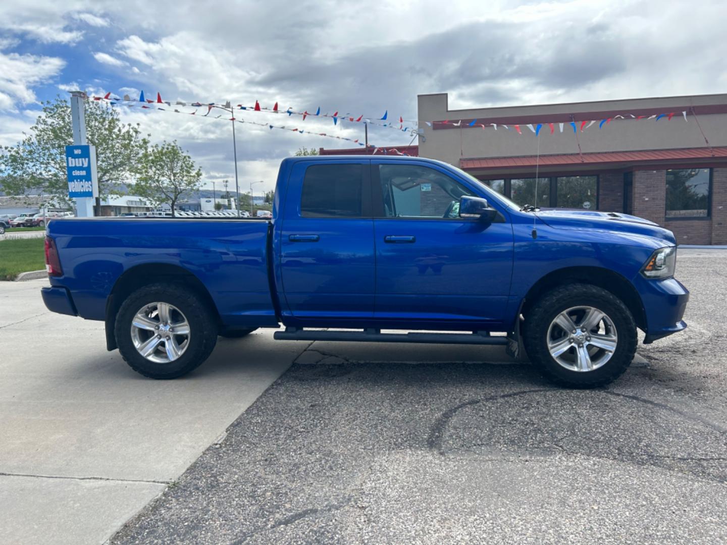 2016 BLUE /BLACK RAM 1500 SPORT (1C6RR7HT3GS) with an 5.7L engine, Automatic transmission, located at 3030 CY Ave, Casper, WY, 82604, (307) 265-3830, 42.827816, -106.357483 - Photo#4